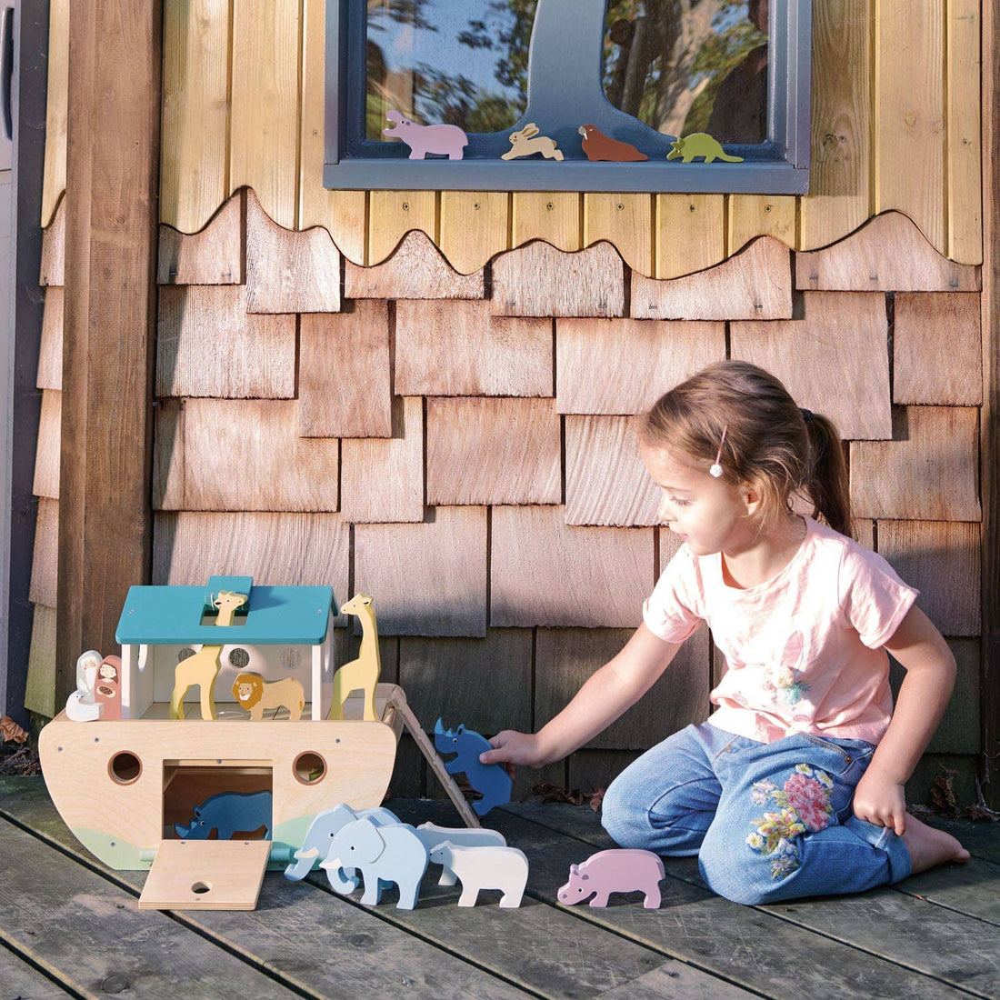 Large Noah's Wooden Ark & Animals Play Set - Imagination Wooden Toys