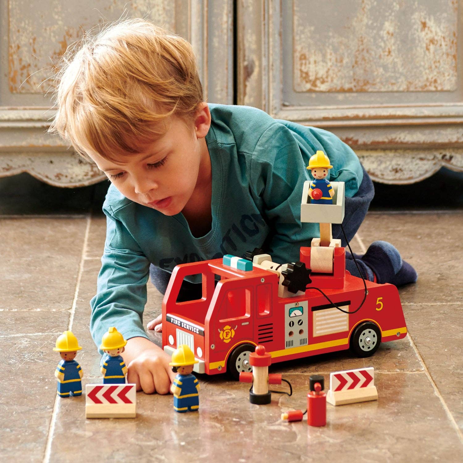 Wooden Emergency Fire Engine Toy Play Set - Imagination Wooden Toys