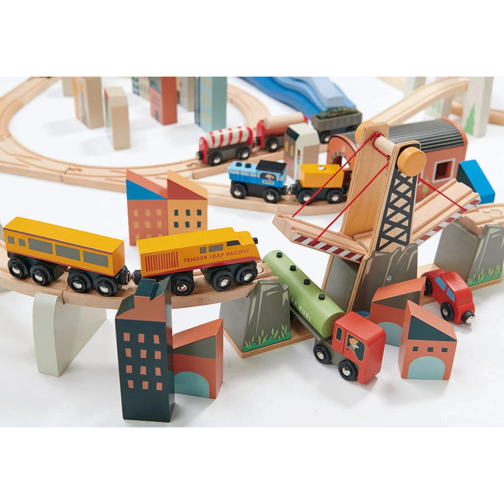 Traditional Wooden Train Set - Mountain View - Imagination Wooden Toys