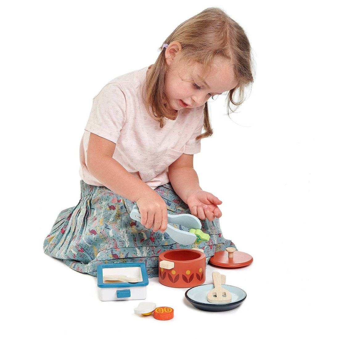 Pots and Pans Wooden Toy Kitchen Play Set - Imagination Wooden Toys